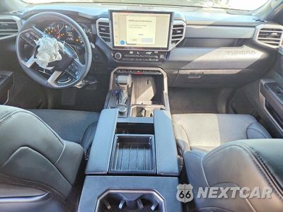 Zdjęcie 8 z 12 samochodu: 2025 TOYOTA TUNDRA SR5 VIN:5TFLA5DB3SX281563 - miniatura