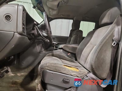 Zdjęcie 7 z 12 samochodu: 2003 GMC SIERRA K2500 HEAVY DUTY VIN:1GTHK29133E194714 - miniatura