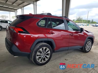 Trzecie zdjęcie samochodu z tyłu: 2024 TOYOTA RAV4 XLE PREMIUM VIN:2T3C1RFV2RW343967 - miniatura
