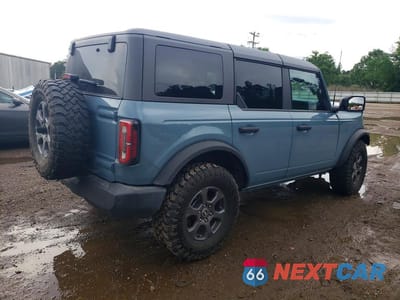 Trzecie zdjęcie samochodu z tyłu: 2023 FORD BRONCO BASE VIN:1FMDE5BH6PLC06463 - miniatura