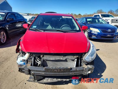 Piąte zdjęcie samochodu w środku: 2015 HYUNDAI ACCENT GLS VIN:KMHCT4AE9FU848350 - miniatura