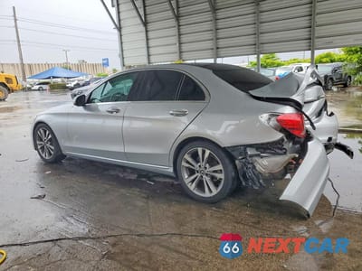 Drugie zdjęcie samochodu z przodu: 2018 MERCEDES-BENZ C 300 VIN:WDDWF4JB0JR349792 - miniatura