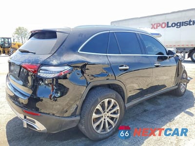 Trzecie zdjęcie samochodu z tyłu: 2025 MERCEDES-BENZ GLC 300 VIN:W1NKM4GB4SF376558 - miniatura