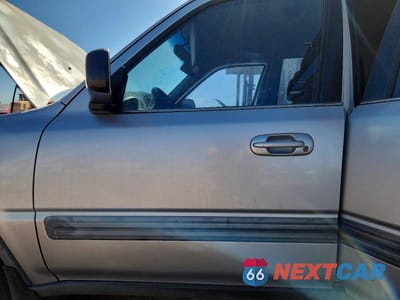 Zdjęcie 7 z 13 samochodu: 2000 HONDA CR-V EX VIN:JHLRD1869YC004913 - miniatura