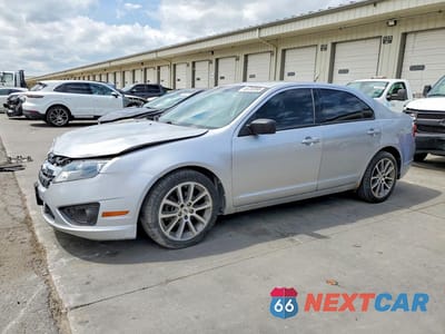 2011 FORD FUSION S 3FAHP0GA3BR337669 - główne zdjęcie licytacji z USA - miniatura