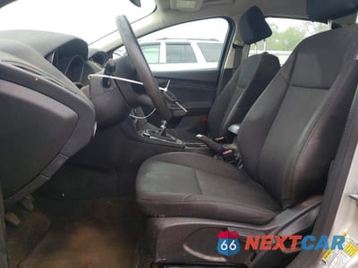 Zdjęcie 7 z 11 samochodu: 2017 FORD FOCUS SE VIN:1FADP3FE5HL238282 - miniatura