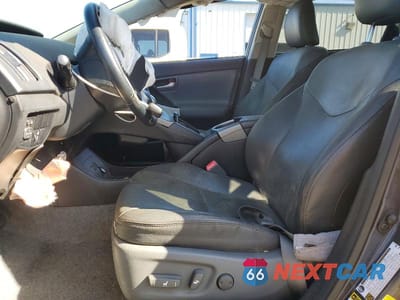 Zdjęcie 7 z 13 samochodu: 2013 TOYOTA PRIUS FOUR VIN:JTDKN3DUXD1643142 - miniatura