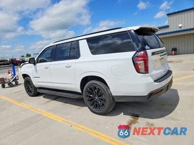 Drugie zdjęcie samochodu z przodu: 2022 CHEVROLET SUBURBAN K1500 RST VIN:1GNSKEKD5NR220535 - miniatura