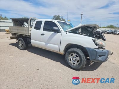 Czwarte zdjęcie samochodu z boku: 2015 TOYOTA TACOMA BASE VIN:5TFTX4CN6FX063501 - miniatura