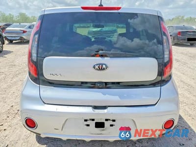 Zdjęcie 6 z 12 samochodu: 2017 KIA SOUL + VIN:KNDJP3A51H7434944 - miniatura