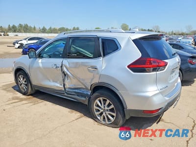 Drugie zdjęcie samochodu z przodu: 2018 NISSAN ROGUE SV VIN:KNMAT2MV7JP578747 - miniatura