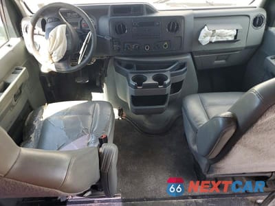 Zdjęcie 8 z 13 samochodu: 2010 FORD ECONOLINE E250 VAN VIN:1FTNS2EW4ADA17371 - miniatura