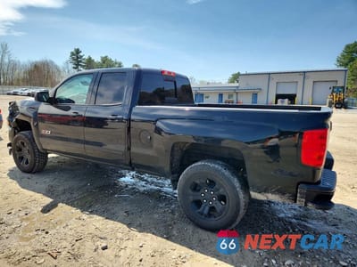 Drugie zdjęcie samochodu z przodu: 2018 CHEVROLET SILVERADO K1500 LT VIN:1GCVKREC1JZ146301 - miniatura