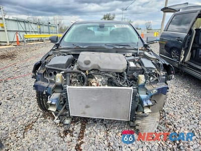 Piąte zdjęcie samochodu w środku: 2019 CHEVROLET IMPALA LT VIN:2G11Z5S32K9136940 - miniatura