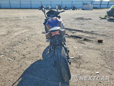 Czwarte zdjęcie samochodu z boku: 2023 KAWASAKI EX650 VIN:ML5EXER1XPDA82085 - miniatura