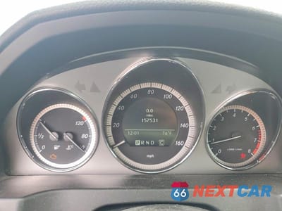 Zdjęcie 9 z 12 samochodu: 2010 MERCEDES-BENZ C 300 VIN:WDDGF5EB3AA401578 - miniatura