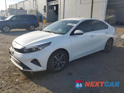 2022 KIA FORTE LXS 3KPF24ADXNE428086 - główne zdjęcie licytacji z USA - miniatura