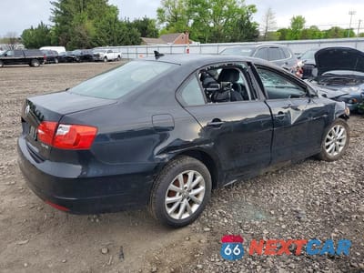 Trzecie zdjęcie samochodu z tyłu: 2011 VOLKSWAGEN JETTA SE VIN:3VWDZ7AJ9BM352305 - miniatura