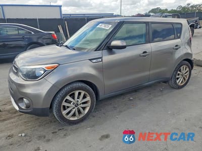 2018 KIA SOUL + KNDJP3A56J7612949 - główne zdjęcie licytacji z USA - miniatura