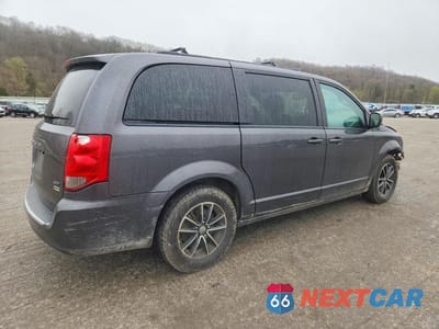 Trzecie zdjęcie samochodu z tyłu: 2018 DODGE GRAND CARAVAN GT VIN:2C4RDGEG2JR341675 - miniatura
