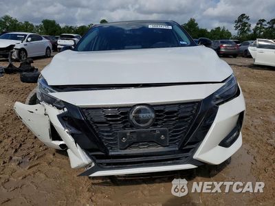 Piąte zdjęcie samochodu w środku: 2023 NISSAN SENTRA SR VIN:3N1AB8DV6PY273580 - miniatura