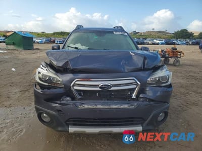 Piąte zdjęcie samochodu w środku: 2017 SUBARU OUTBACK 3.6R LIMITED VIN:4S4BSENC1H3254230 - miniatura