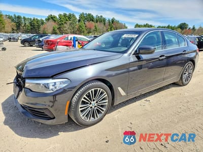 2017 BMW 530 XI WBAJA7C32HWA70446 - główne zdjęcie licytacji z USA - miniatura