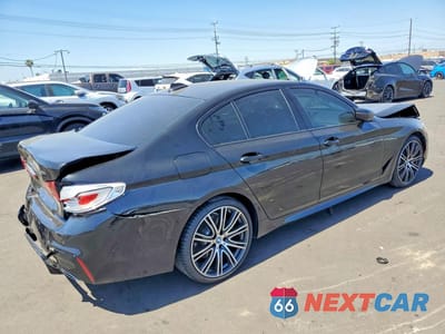 Trzecie zdjęcie samochodu z tyłu: 2019 BMW 540 I VIN:WBAJE5C59KWW18683 - miniatura