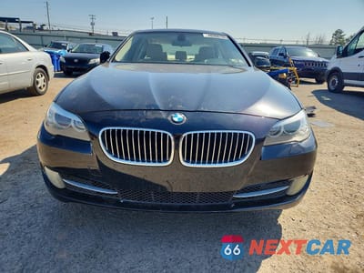 Piąte zdjęcie samochodu w środku: 2011 BMW 528 I VIN:WBAFR1C52BC745019 - miniatura