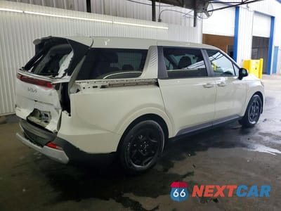 Trzecie zdjęcie samochodu z tyłu: 2026 KIA CARNIVAL LXS VIN:KNDNB5K39T6592178 - miniatura