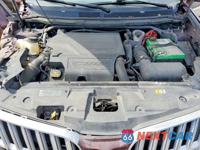 Zdjęcie 12 z 14 samochodu: 2012 LINCOLN MKT VIN:2LMHJ5AT8CBL53398 - miniatura