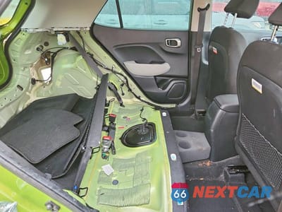 Zdjęcie 11 z 14 samochodu: 2021 HYUNDAI VENUE SEL VIN:KMHRC8A3XMU078317 - miniatura