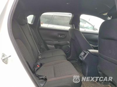 Zdjęcie 10 z 12 samochodu: 2025 HONDA HR-V SPORT VIN:3CZRZ2H56SM710409 - miniatura