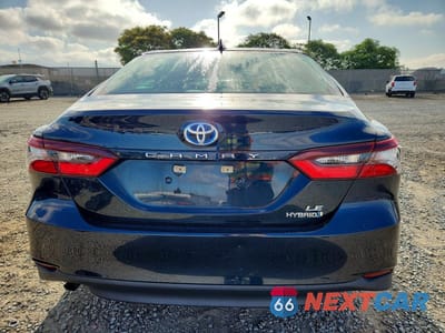 Zdjęcie 6 z 12 samochodu: 2021 TOYOTA CAMRY LE VIN:4T1C31AK3MU549325 - miniatura