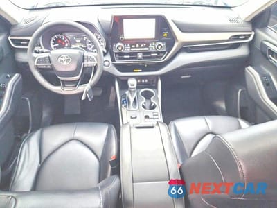 Zdjęcie 8 z 12 samochodu: 2023 TOYOTA HIGHLANDER XLE VIN:5TDKDRAH1PS018083 - miniatura