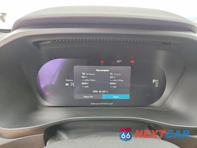 Zdjęcie 9 z 13 samochodu: 2023 VOLVO C40 RECHARGE PLUS VIN:YV4ED3GL7P2053639 - miniatura