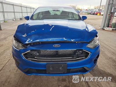Piąte zdjęcie samochodu w środku: 2019 FORD FUSION SE VIN:3FA6P0LU6KR197575 - miniatura