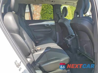 Zdjęcie 11 z 14 samochodu: 2018 VOLVO XC90 T5 VIN:YV4102PK7J1375402 - miniatura