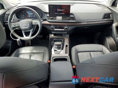Zdjęcie 8 z 13 samochodu: 2021 AUDI Q5 PREMIUM VIN:WA1AAAFY4M2124040 - miniatura