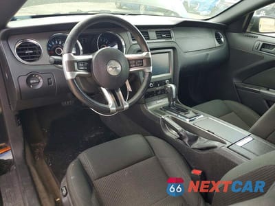 Zdjęcie 8 z 12 samochodu: 2014 FORD MUSTANG VIN:1ZVBP8AM0E5318406 - miniatura