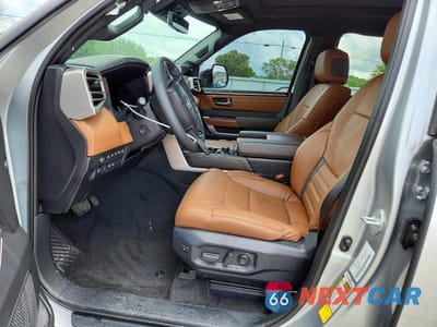 Zdjęcie 7 z 12 samochodu: 2026 TOYOTA TUNDRA 1794 EDITION HV VIN:5TFMC5DBXTX131241 - miniatura