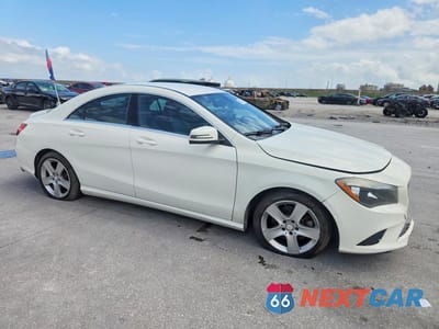 Czwarte zdjęcie samochodu z boku: 2015 MERCEDES-BENZ CLA 250 VIN:WDDSJ4EB7FN218302 - miniatura