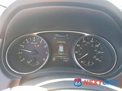 Zdjęcie 9 z 12 samochodu: 2015 NISSAN ROGUE SV VIN:KNMAT2MVXFP509039 - miniatura