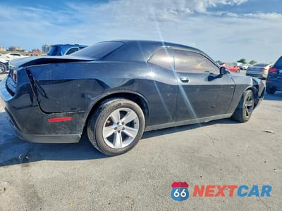 Trzecie zdjęcie samochodu z tyłu: 2016 DODGE CHALLENGER SXT VIN:2C3CDZAG4GH195452 - miniatura