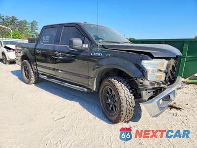 Czwarte zdjęcie samochodu z boku: 2016 FORD F150 SUPERCREW VIN:1FTEW1C83GFB99953 - miniatura