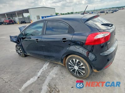Drugie zdjęcie samochodu z przodu: 2015 KIA RIO LX VIN:KNADM5A30F6518169 - miniatura