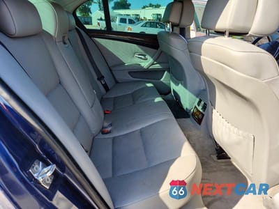 Zdjęcie 10 z 12 samochodu: 2008 BMW 528 I VIN:WBANU53578CT11463 - miniatura