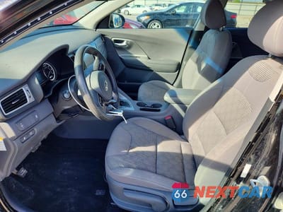 Zdjęcie 7 z 13 samochodu: 2017 KIA NIRO LX VIN:KNDCB3LC5H5047246 - miniatura