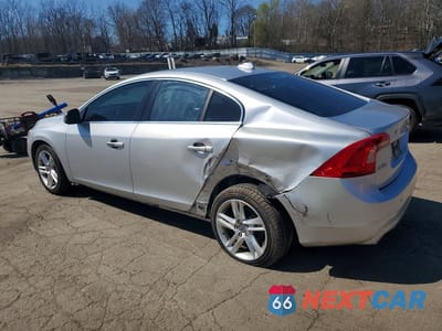 Drugie zdjęcie samochodu z przodu: 2015 VOLVO S60 PREMIER VIN:YV1612TK4F2334846 - miniatura