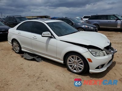 Czwarte zdjęcie samochodu z boku: 2009 MERCEDES-BENZ C 300 VIN:WDDGF54X49R044633 - miniatura